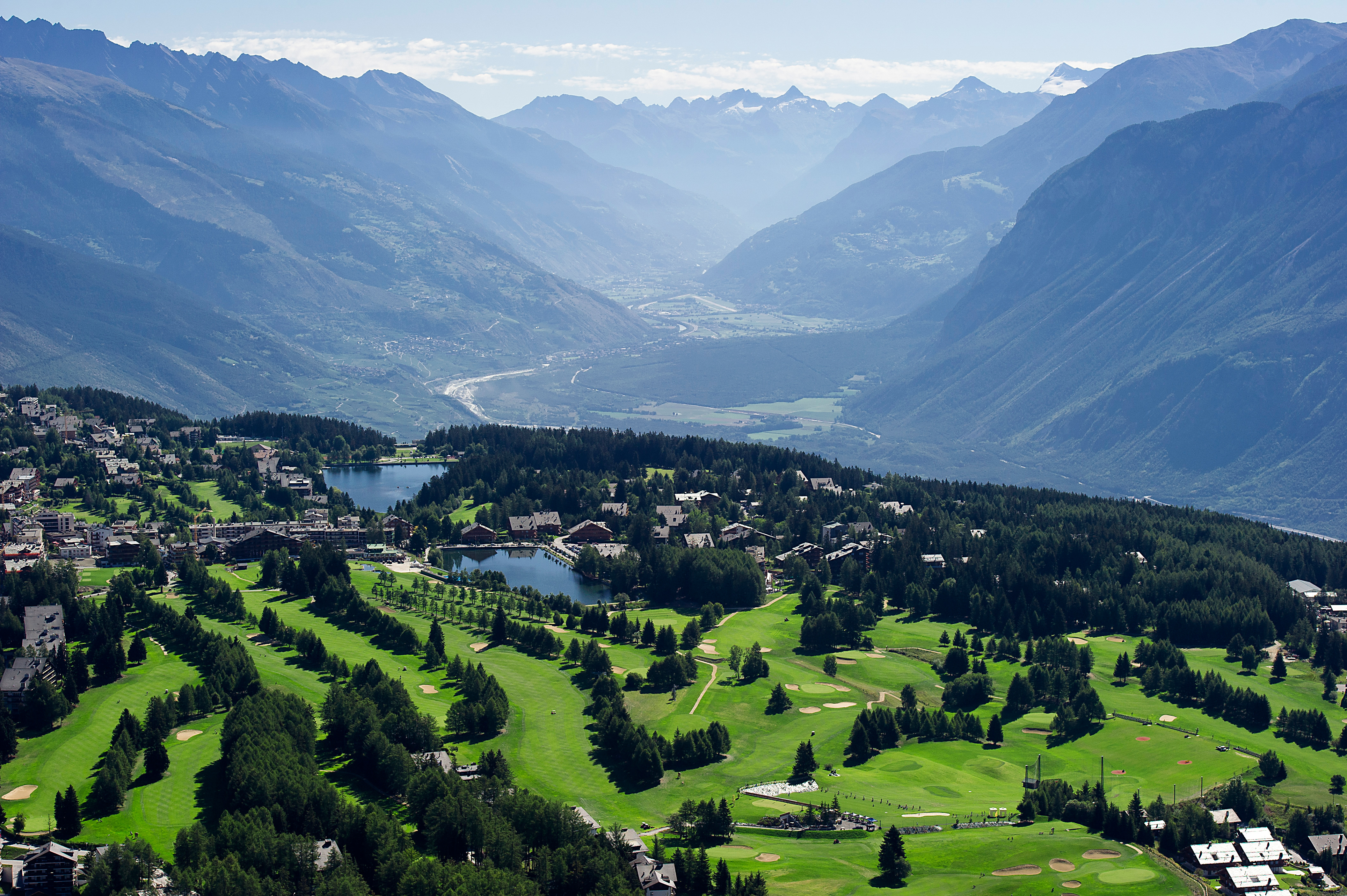 2011_Plateau_golf_retouchee_OlivierMaire (2).jpg