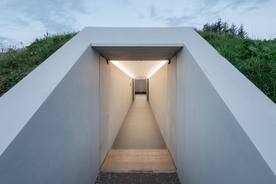 Skyspace-Lech von James Turrell, Foto: Florian Holzherr