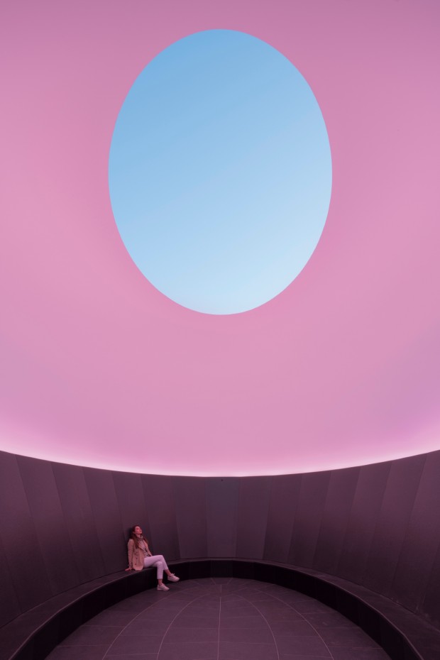 Skyspace-Lech von James Turrell, Foto: Florian Holzherr